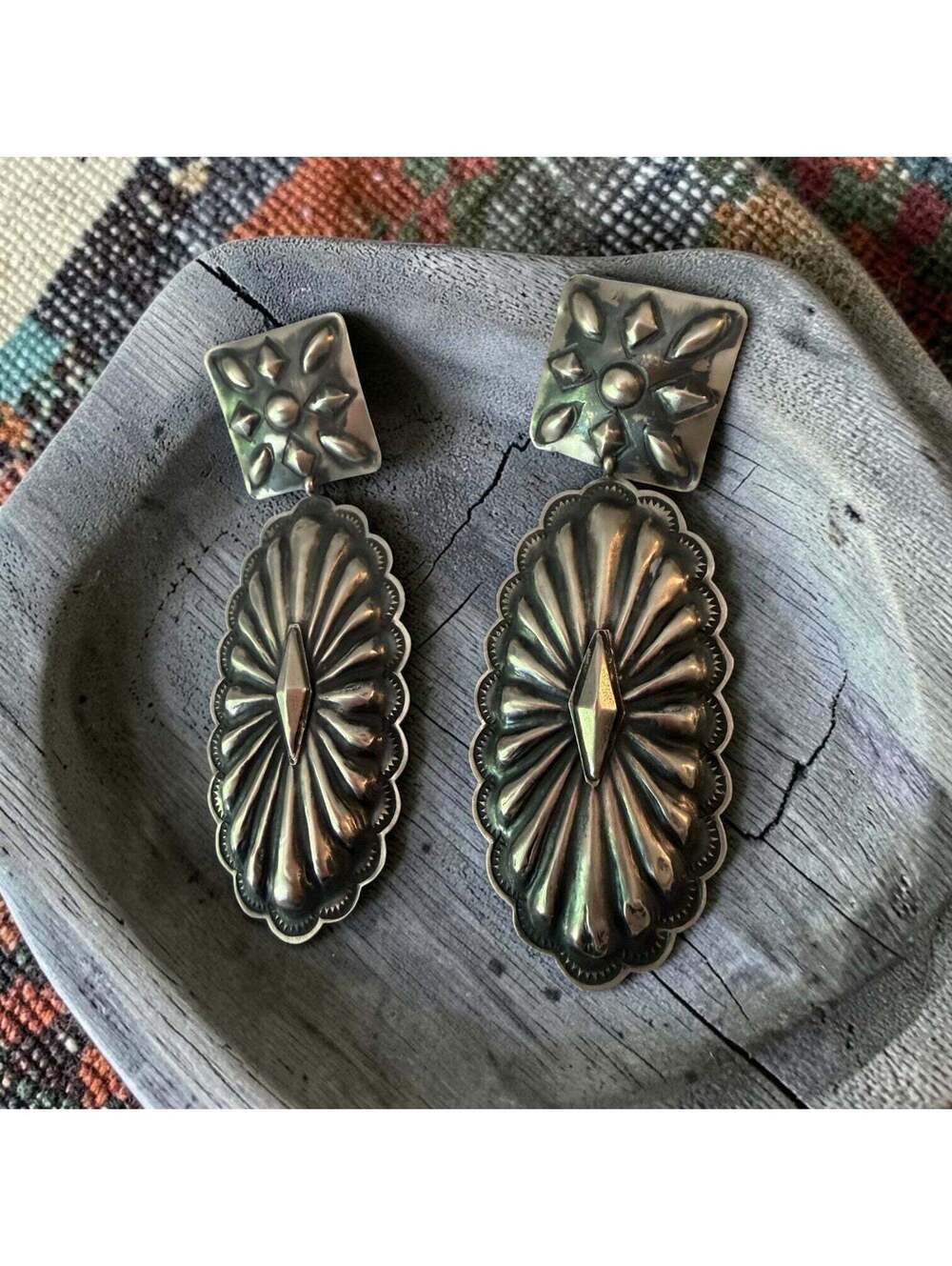 Double Concho Earrings-Rita Lee - Picture 3 of 6